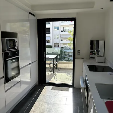 Palmbeecannes 70m2, 2 Pour 4 Personnes Avec Bébé Avec Terrasses A 200m Des Plages, Palmbee * Cannes