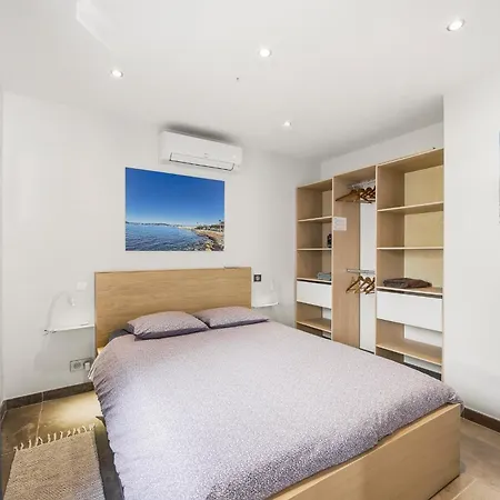 Palmbeecannes 70m2, 2 Pour 4 Personnes Avec Bebe Avec Terrasses A 200m Des Plages, Palmbee