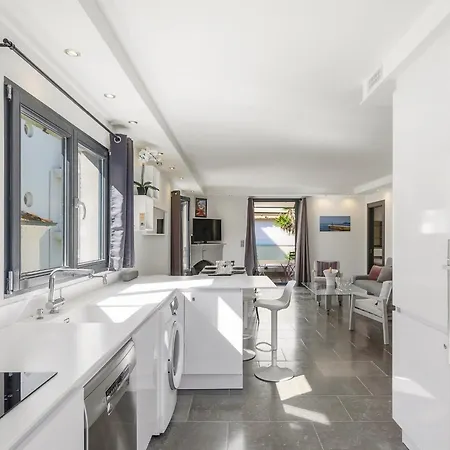 Palmbeecannes 70m2, 2 Pour 4 Personnes Avec Bebe Avec Terrasses A 200m Des Plages, Palmbee 아파트 *