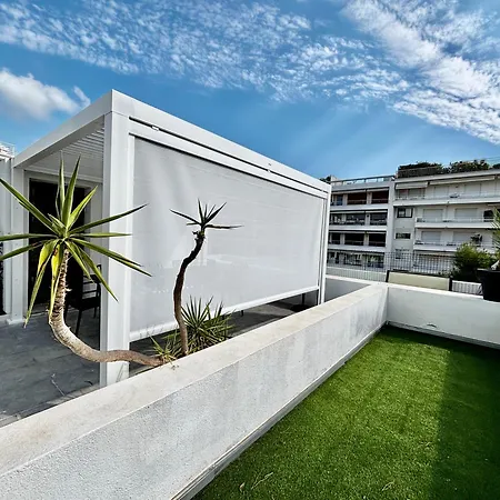 Palmbeecannes 70m2, 2 Pour 4 Personnes Avec Bébé Avec Terrasses A 200m Des Plages, Palmbee