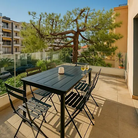 아파트 Palmbeecannes 70m2, 2 Pour 4 Personnes Avec Bebe Avec Terrasses A 200m Des Plages, Palmbee